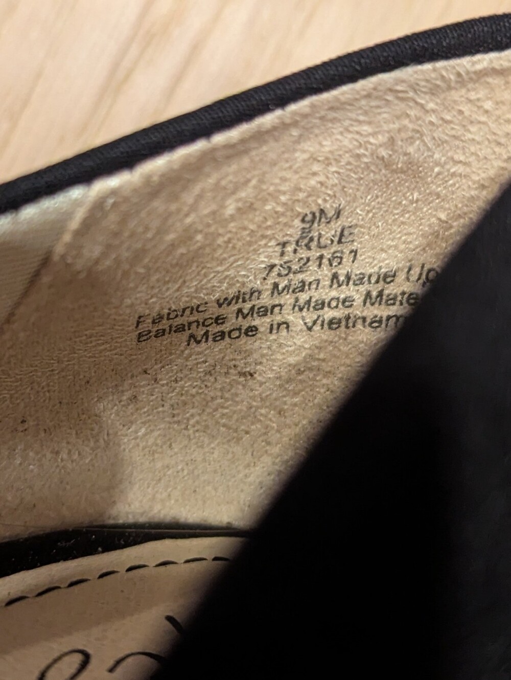 Life Stride Black Mary Jane Block Heel Pumps - Picture 6 of 8